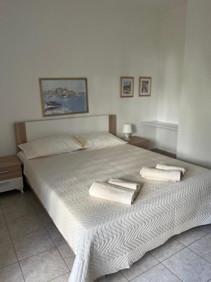 Apartments And Rooms Markovski Palit Luaran gambar