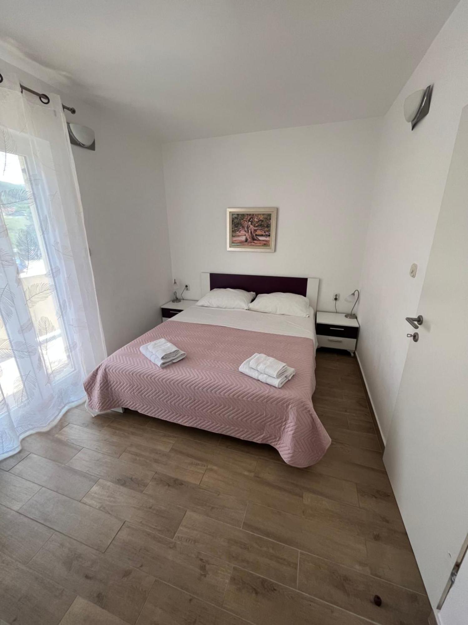 Apartments And Rooms Markovski Palit Luaran gambar
